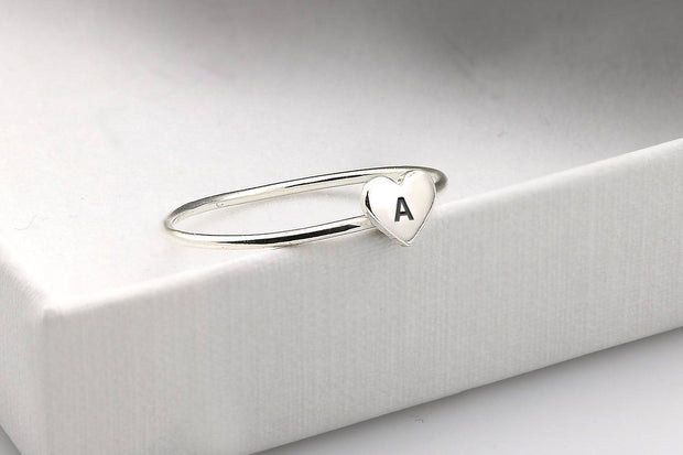 Herzinitialring aus Sterling Silber - Sterling Silber Initialenring - JAEE Namensschmuck