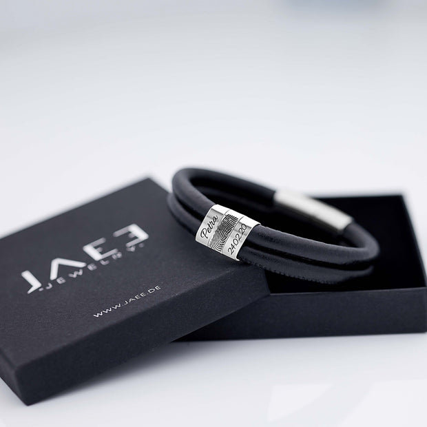 Nappaleder Armband | CONEXUS | mit Fingerabdruck