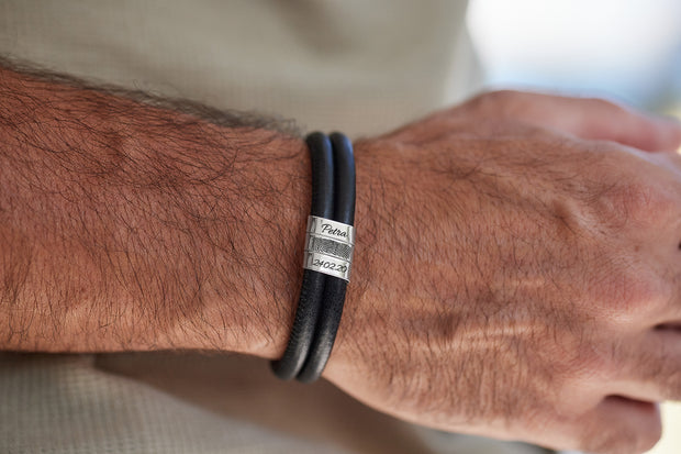Nappaleder Armband | CONEXUS | mit Fingerabdruck