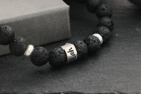 Perlenarmband für Ihn - Perlenarmband mit Gravur - Männer Perlenarmbänder - Geschenkidee - JAEE Design