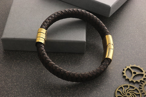 Personalisierte Armband für ihn - Herrenarmband Leder geflochten Gravur - koordiniert Armband Herren - JAEE Design